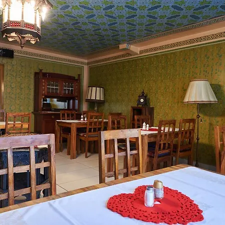 Etn Hotel 3*