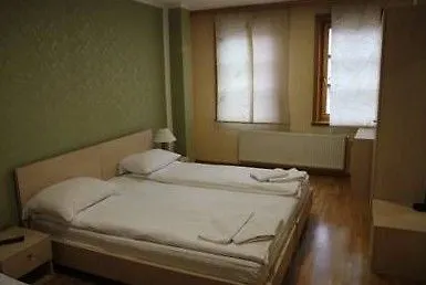 Etn Hotel 3*